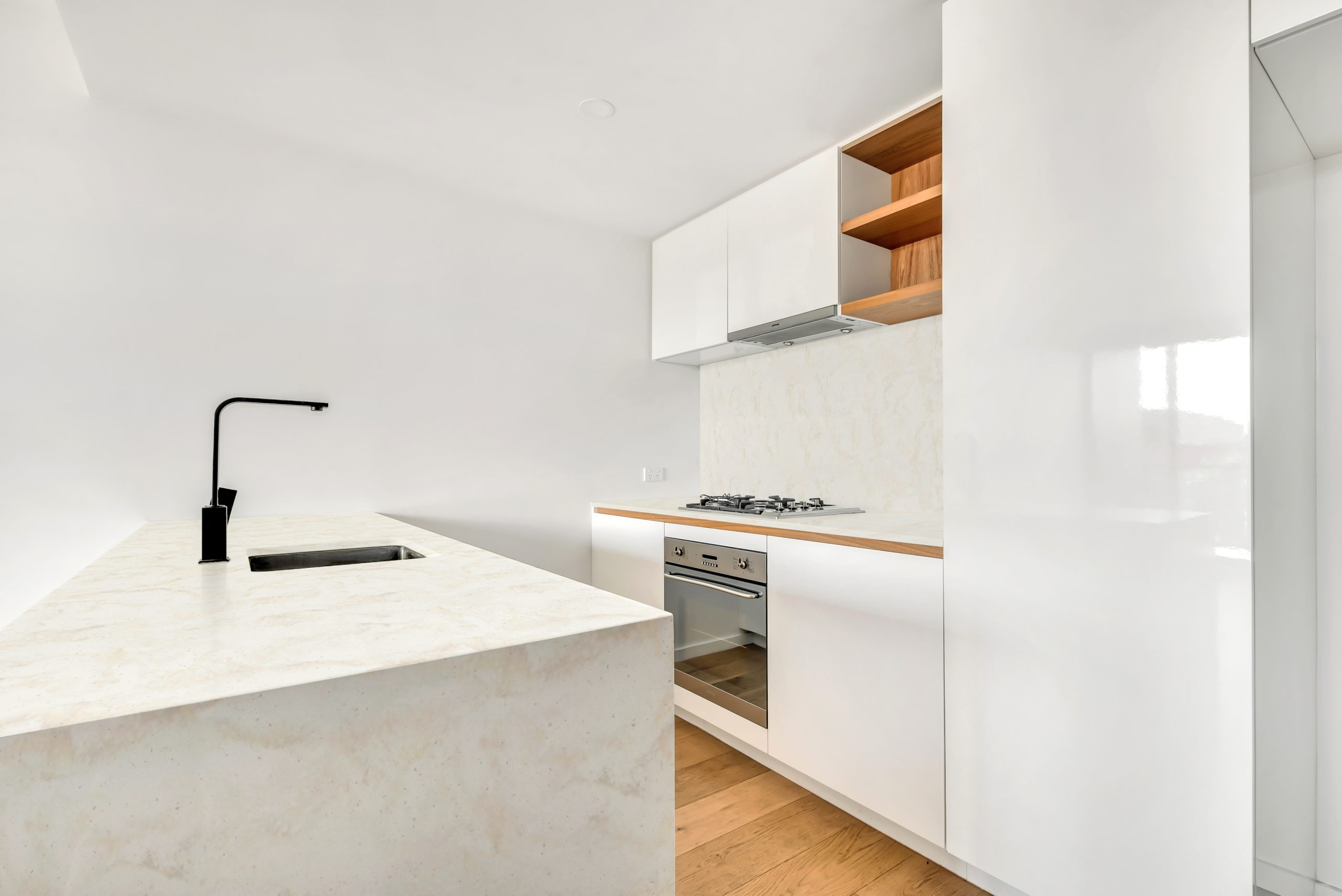 Empty,And,Unfurnished,Brand,New,Apartment